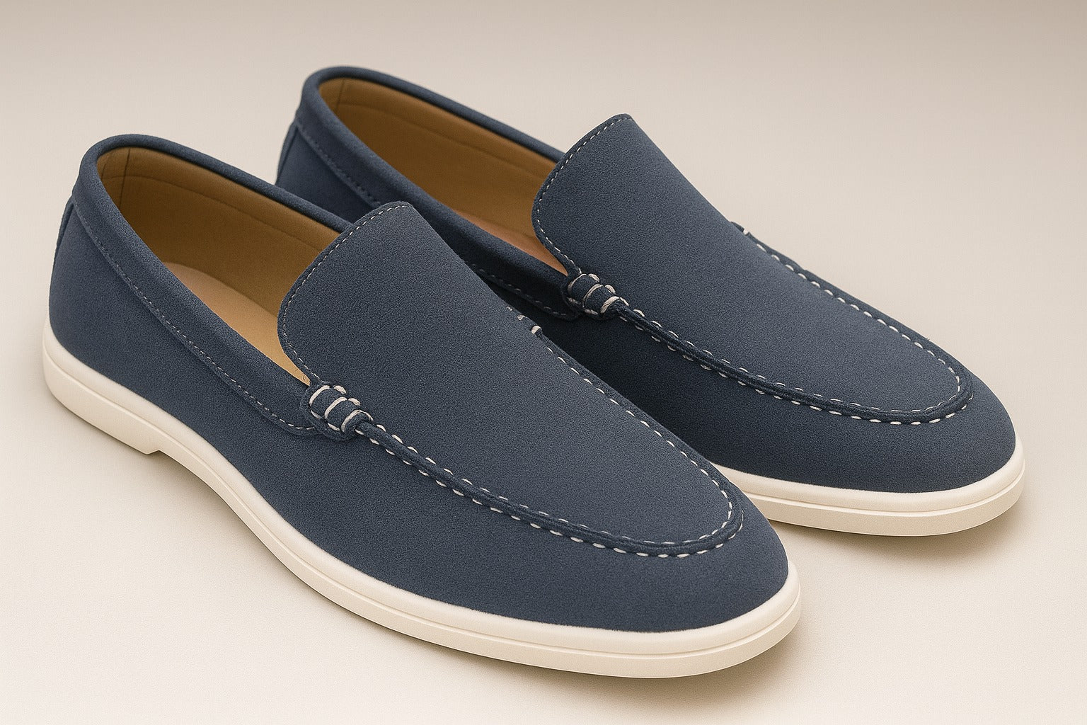BLUE SUEDE WHITE SOLE MOCCASION